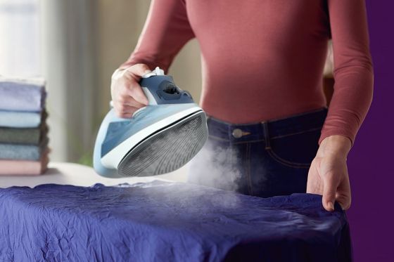 Philips Ciągły strumień pary do 45 g/min. Łatwe prasowanie