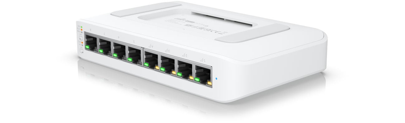 Ubiquiti USW-Lite-8-PoE Widok od spodu