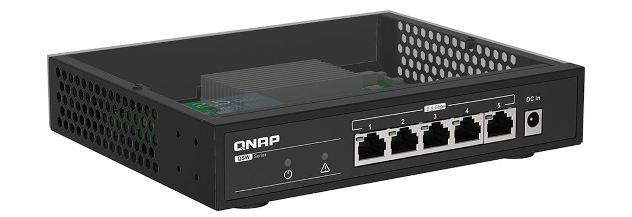 Switch QNAP 5p QSW-1105-5T chlodzenie