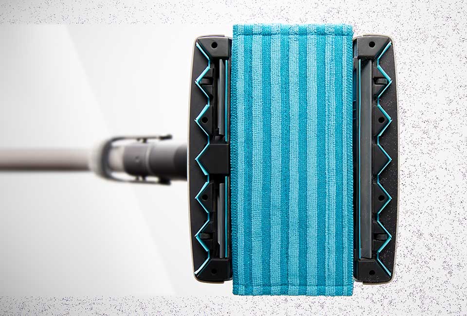 Philips Odkurzaj i myj jednocześnie – z mocą podwójnego ssania.Jeszcze lepiej umyta podłoga
