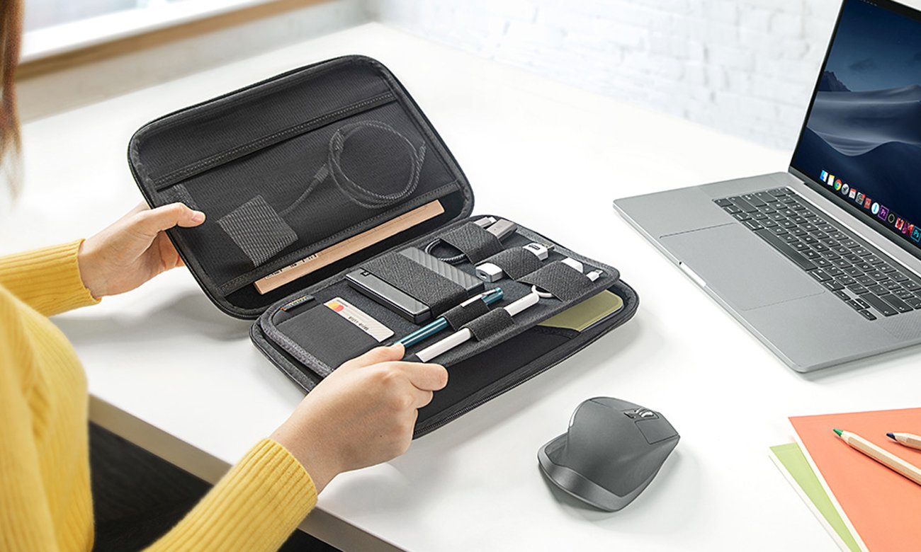 Etui Tomtoc FancyCase-B06 wnętrze
