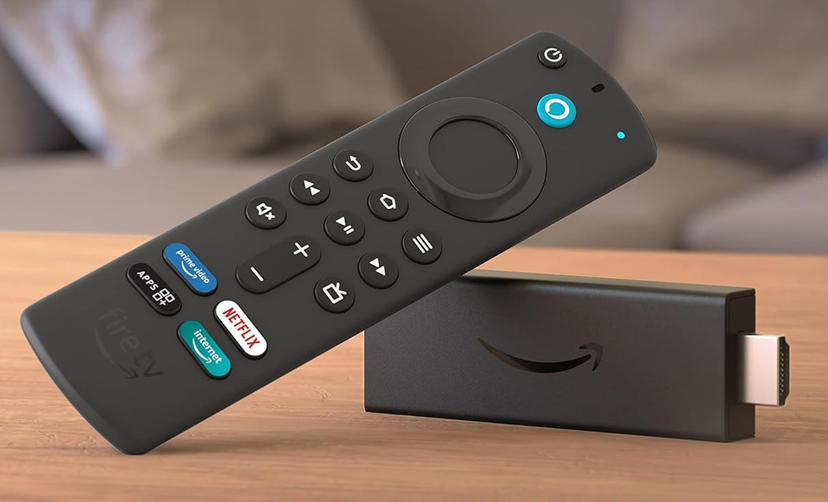 Odtwarzacz multimedialny Amazon Fire TV Stick 4K - Grafika lifestyle