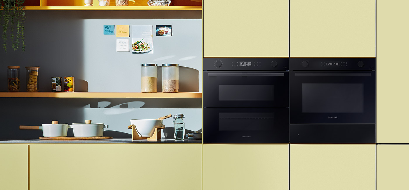 kuchenka mikrofalowa wraz z piekarnikiem Samsung Dual Cook Flex™ oraz szufladą podgrzewającą w zabudowie kuchennej