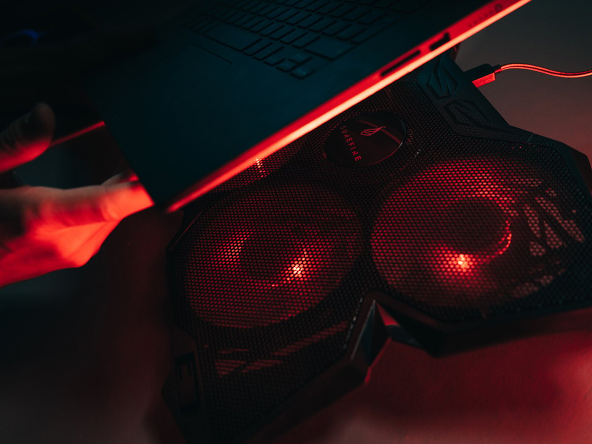 Podstawka chłodząca do laptopa SureFire
