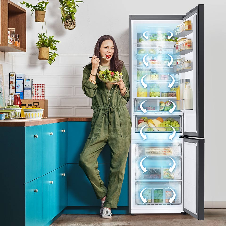 Lodówka Samsung RB38C7B5D22 z oferty sklepu Neonet, w której zostało zwizualizowane funkcjonowanie systemu All-Around Cooling