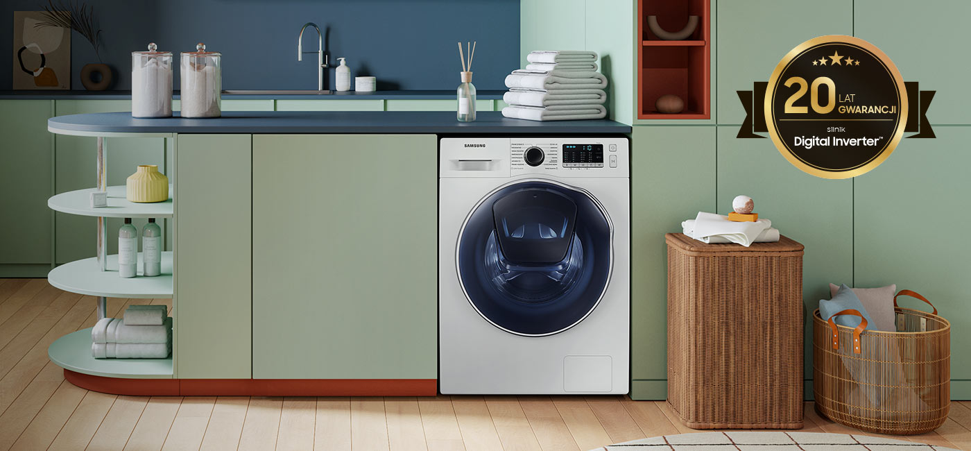 Jasnozielona zabudowa z białą pralko-suszarką Samsung WD8NK52E0ZW z oferty Neonet, w której funkcjonuje silnik z 20-letnią gwarancją