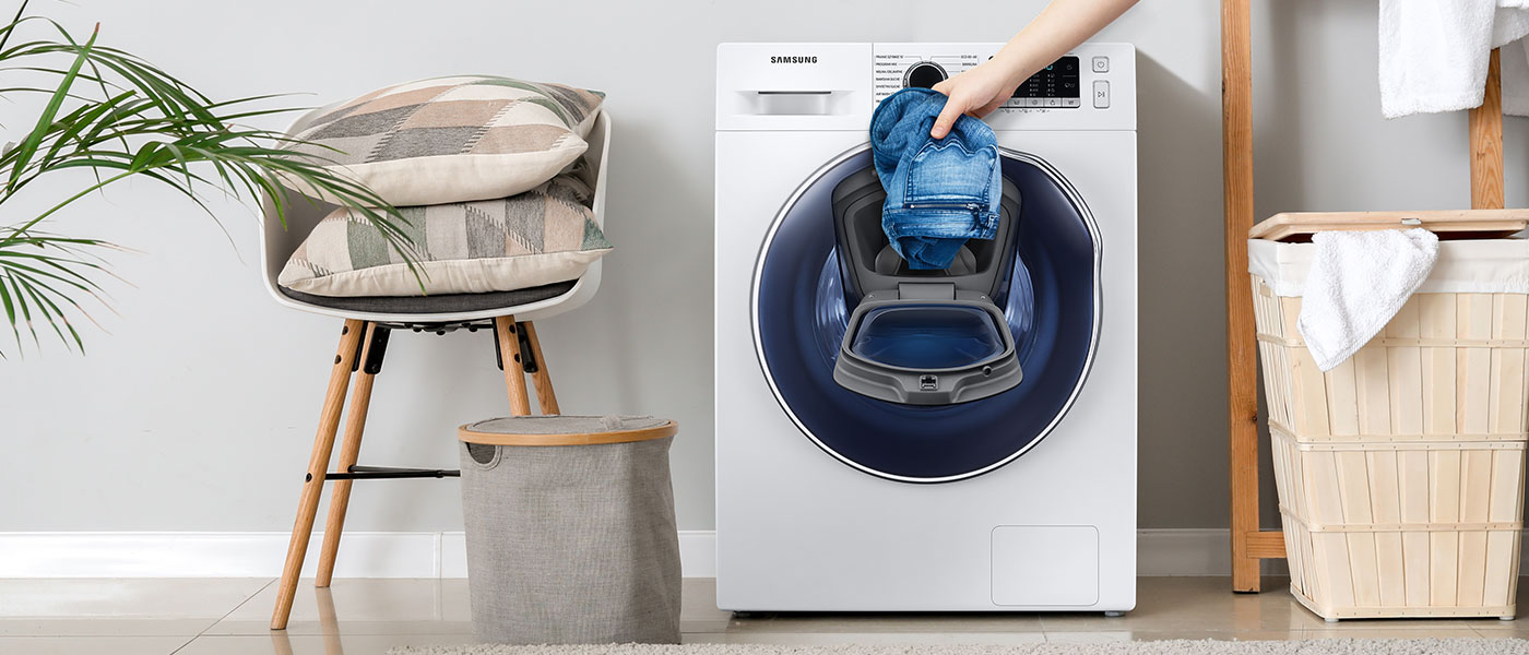 Dodatkowe drzwi AddWash™ - wygodne dodawanie ubrań w trakcie prania