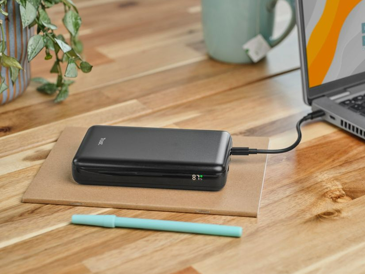 Powerbank Trust LARO 100W (do laptopa i telefonu)