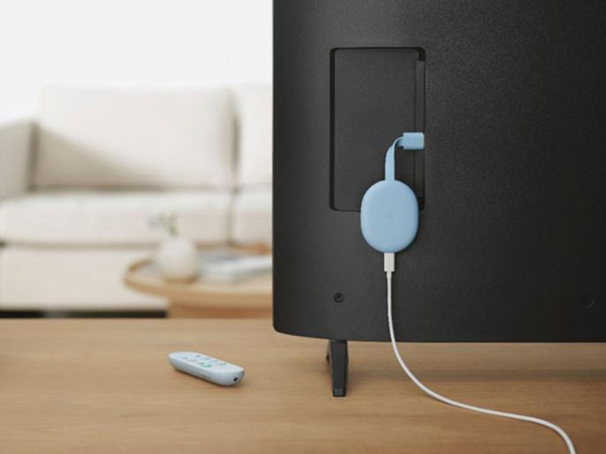 Odtwarzacz multimedialny Google Chromecast 4.0 Niebieski - Grafika lifestyle