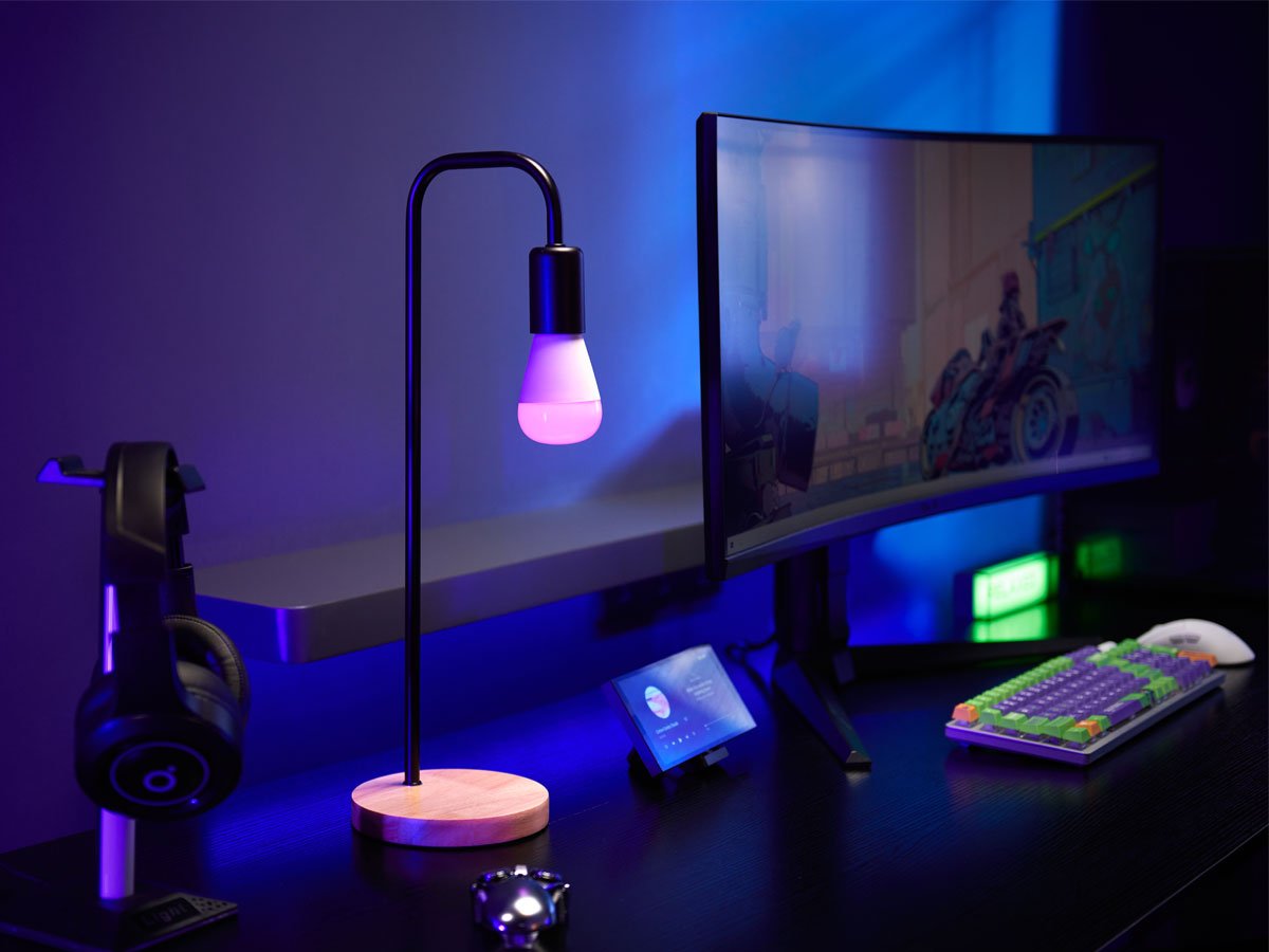 Inteligentna żarówka Aqara LED Bulb T2 (CCT, E27) - Grafika lifestyle
