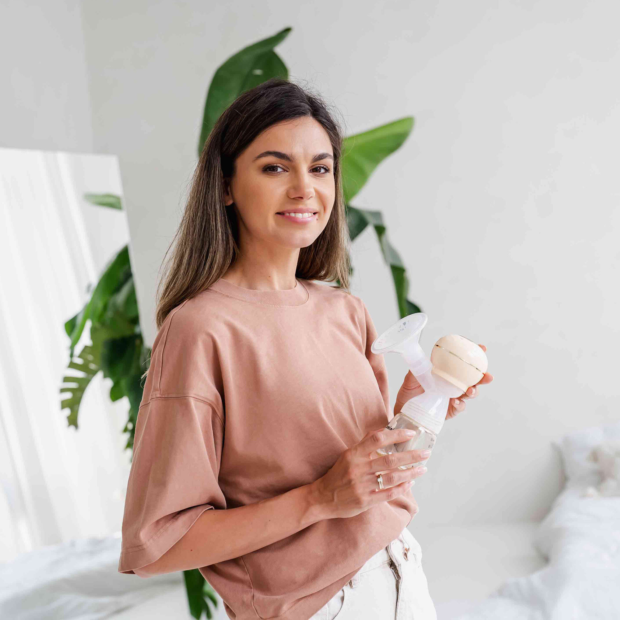 Momini Bliss Pump