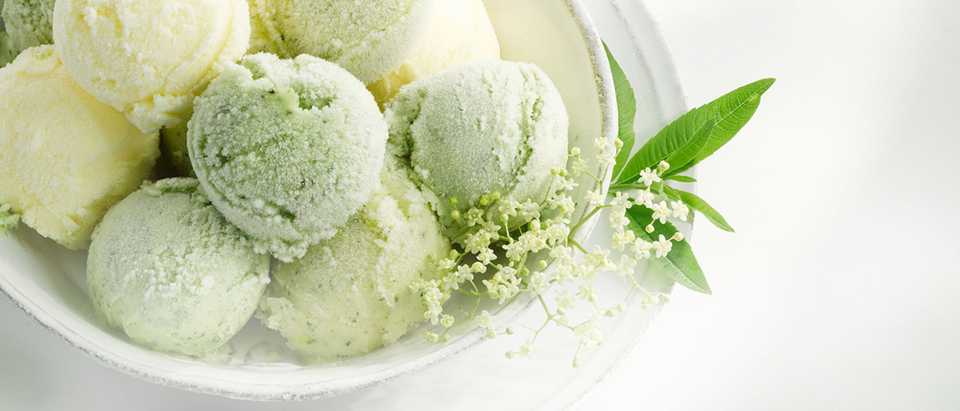 ułatwia szybkie zamrożenie produktów