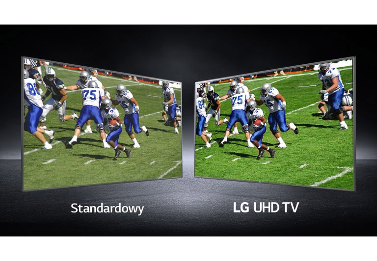 Obraz przedstawiający piłkarzy grających na boisku. Jeden na zwykłym ekranie i jeden na ekranie telewizora UHD.