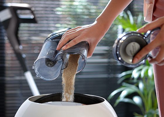 Philips Łatwe opróżnianie. Ergonomiczny pojemnik na kurz