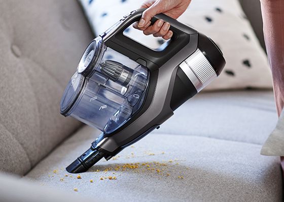 Philips Dokładne odkurzanie. Odłączany odkurzacz ręczny ze szczelinówką