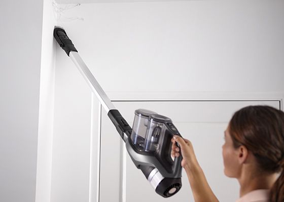 Philips Do sprzątania trudno dostępnych miejsc. Mała szczotka i szczelinówka