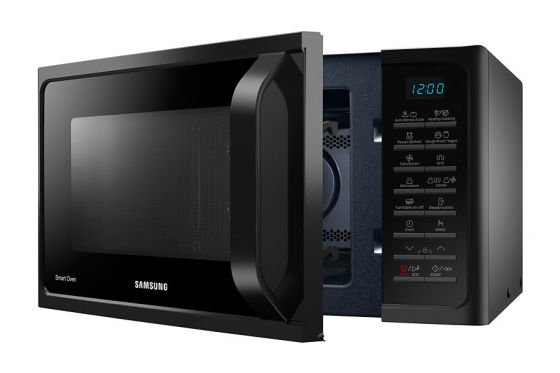 Samsung Dołączone akcesoria*