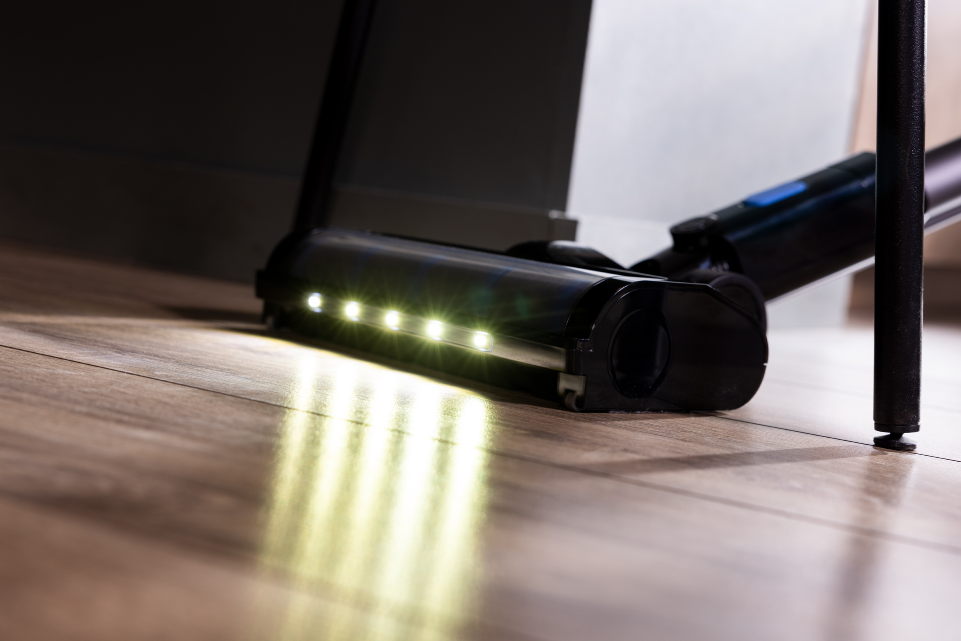 Elektro-szczotka z podświetleniem LED