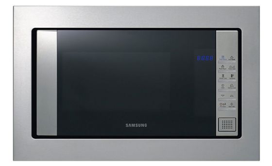 Samsung Dołączone akcesoria*