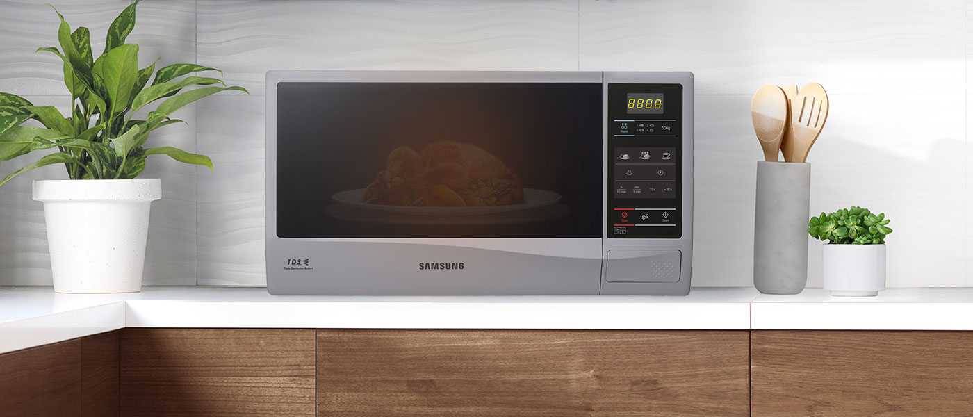Funkcjonalna i bezpieczna mikrofalówka samsung