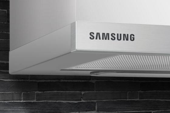 Samsung Minimalistyczny design. Wykończenie ze stali nierdzewnej
