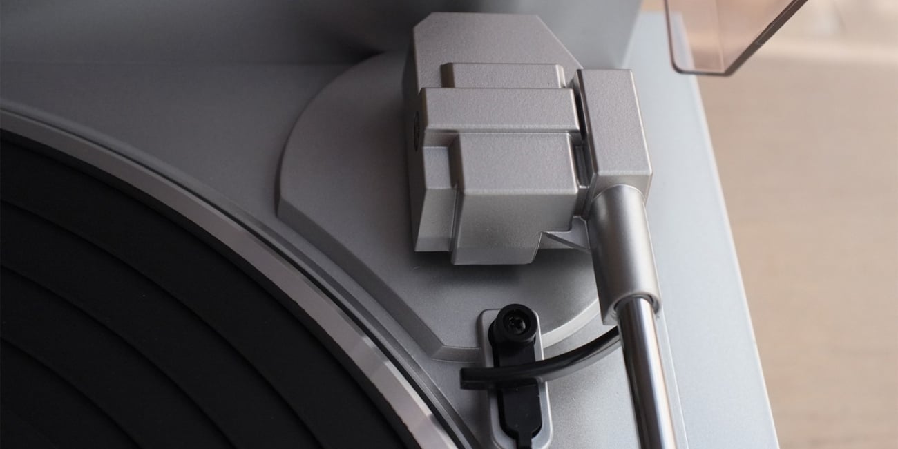 Sterowanie automatyczne gramofonem Denon DP29F