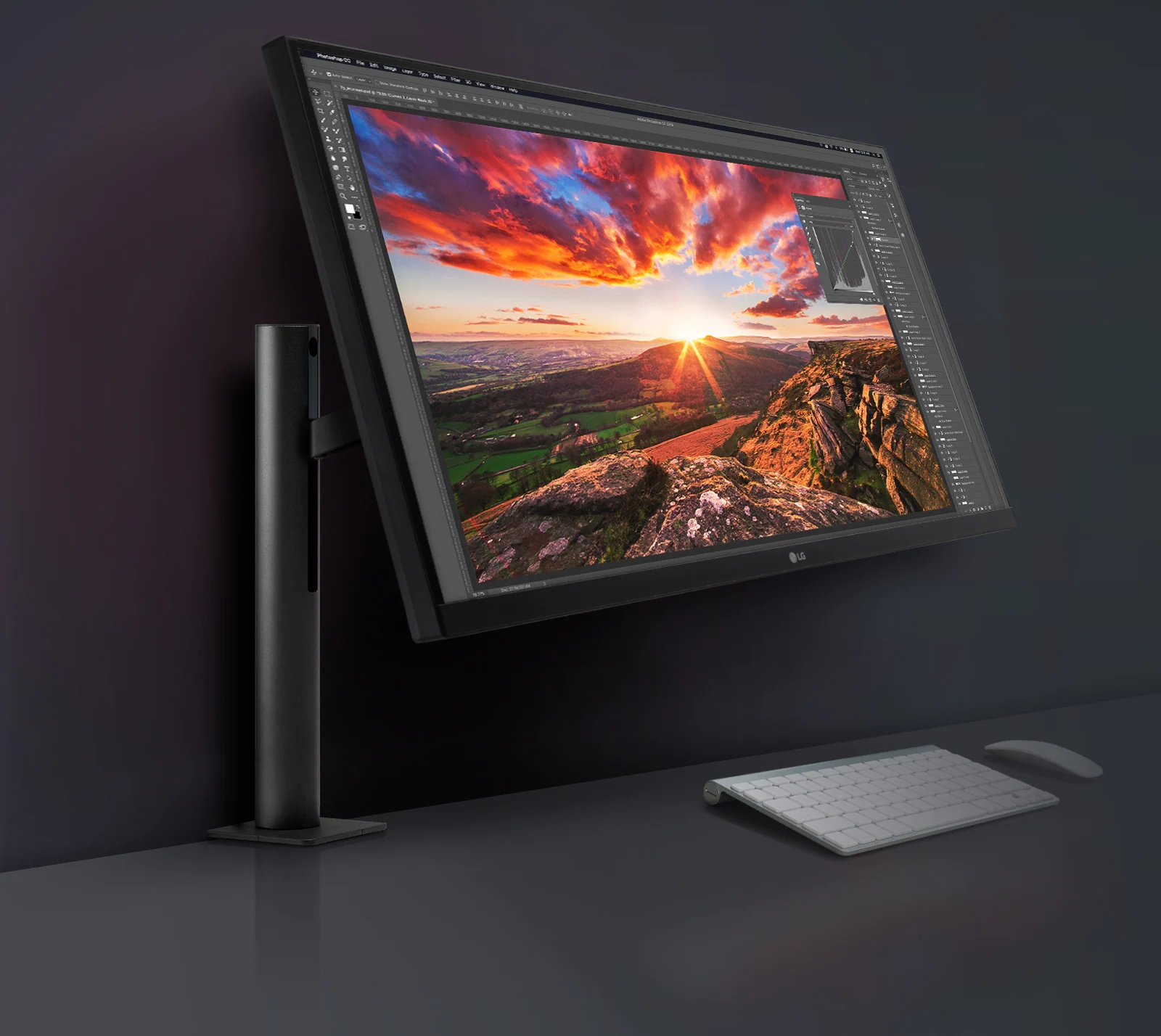 Monitor LG UltraFine™ Ergo w miejscu pracy